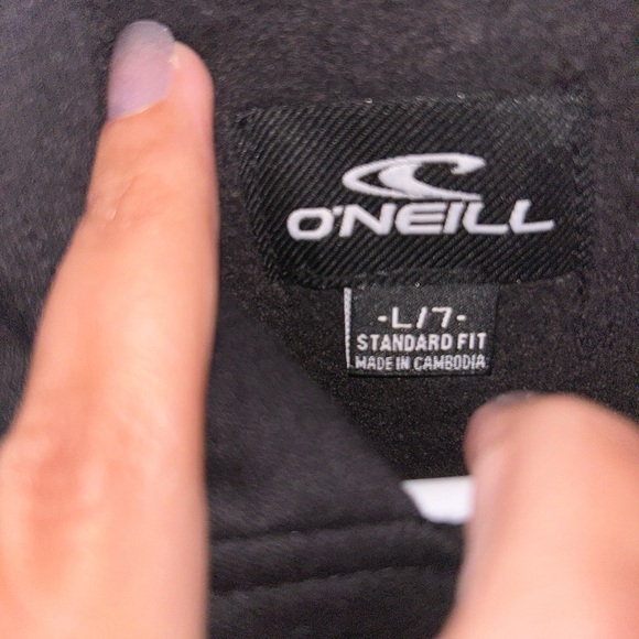 NWT Boys Size 7 Black O’Neill Pullover - Picture 3 of 3